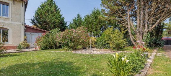 Вилла с 5 спальнями в Ле-Пентюр, Франция № 102325 17