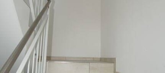 Здание с 8 комнатами в Stralsund, Германия № 220434 16