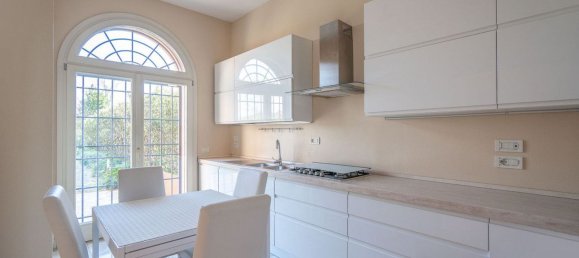 Вилла с 6 спальнями в Болонья, Италия № 322365 5