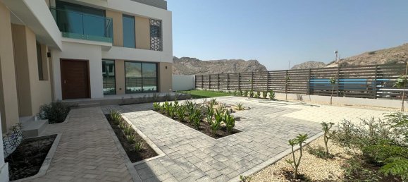 4 bedrooms Villa in Yiti, Oman No. 1163 4