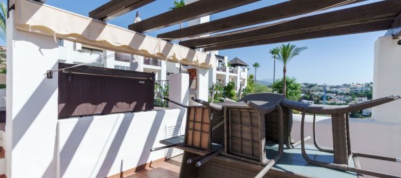 4 Schlafzimmer Stadthaus in El Paraiso, Spain, Nr. 105932 19