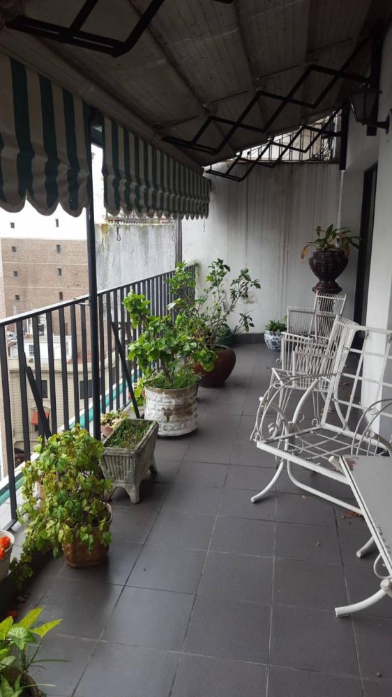 3 bedrooms Apartment in Buenos Aires, Argentina No. 76011