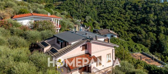 11 rooms Villa in Cogorno, Italy No. 271863 3