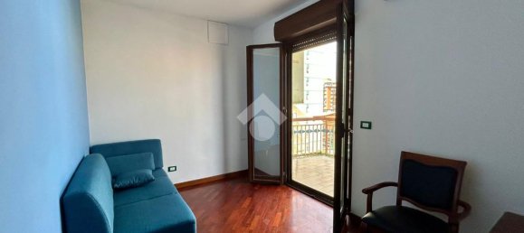 3 bedrooms Apartment in Palermo, Italy No. 315745 14