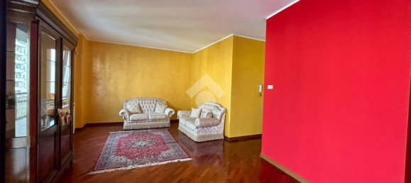 3 bedrooms Apartment in Palermo, Italy No. 315745 5