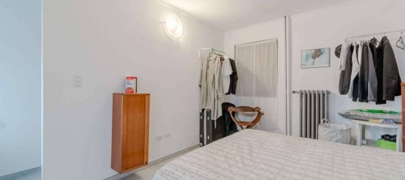 2 rooms Apartment in Turin, Italy No. 88526 4