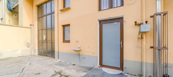 2 rooms Apartment in Turin, Italy No. 88526 9