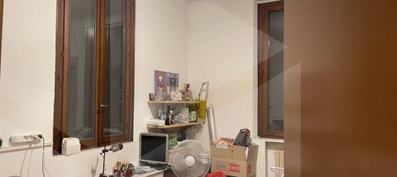 3 rooms Apartment in Modena, Italy No. 28658 5