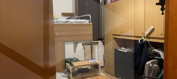 3 rooms Apartment in Modena, Italy No. 28658 4