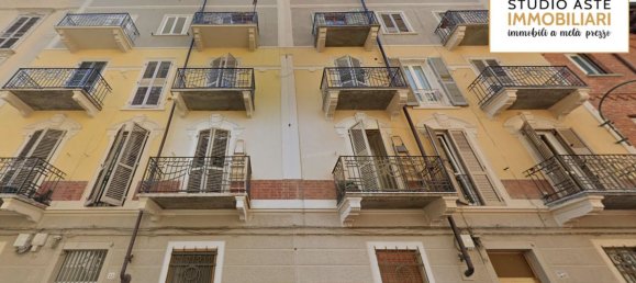 2 bedrooms Apartment in Turin, Italy No. 354271 4