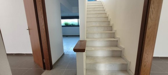 T4 em Chortiatis, Greece N.º 52317 24