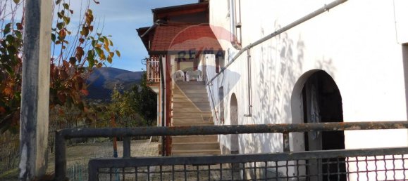 Дом с 5 комнатами в Преторо, Италия № 130607 7