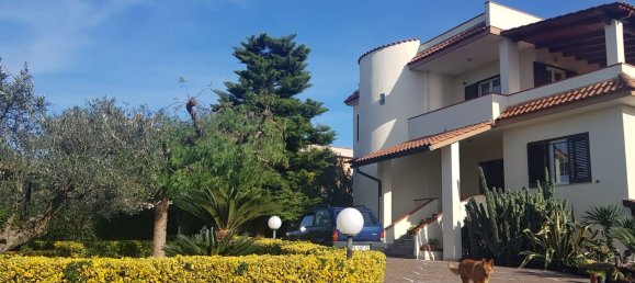 5 rooms Villa in Pozzuoli, Italy No. 31519 9