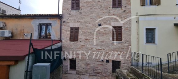 5-salle Maison à Falerone, Italy No. 69610 20