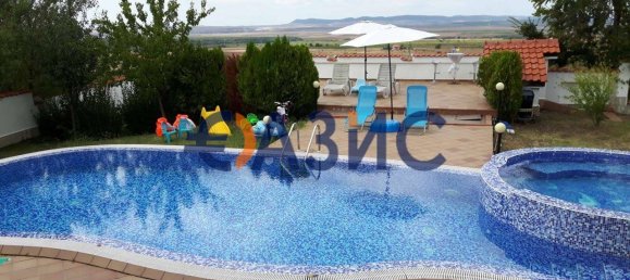 4 Schlafzimmer Wohnung in Kosharitsa, Bulgaria, Nr. 1022 13