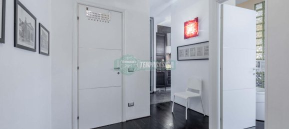 Apartamento de 3 habitaciónes en Rome, Italy No. 2471 7