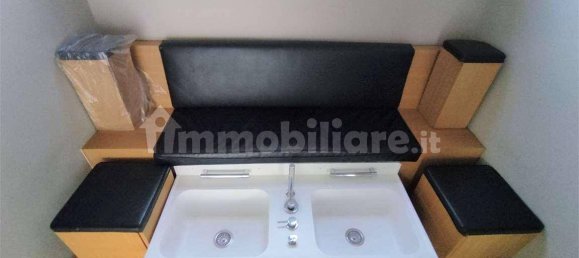 5 rooms Commercial property in Lucca, Italy No. 84545 7