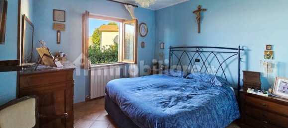 Квартира с 3 спальнями в Масса Лубренсе, Италия № 262399 16