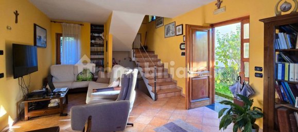 Квартира с 3 спальнями в Масса Лубренсе, Италия № 262399 4