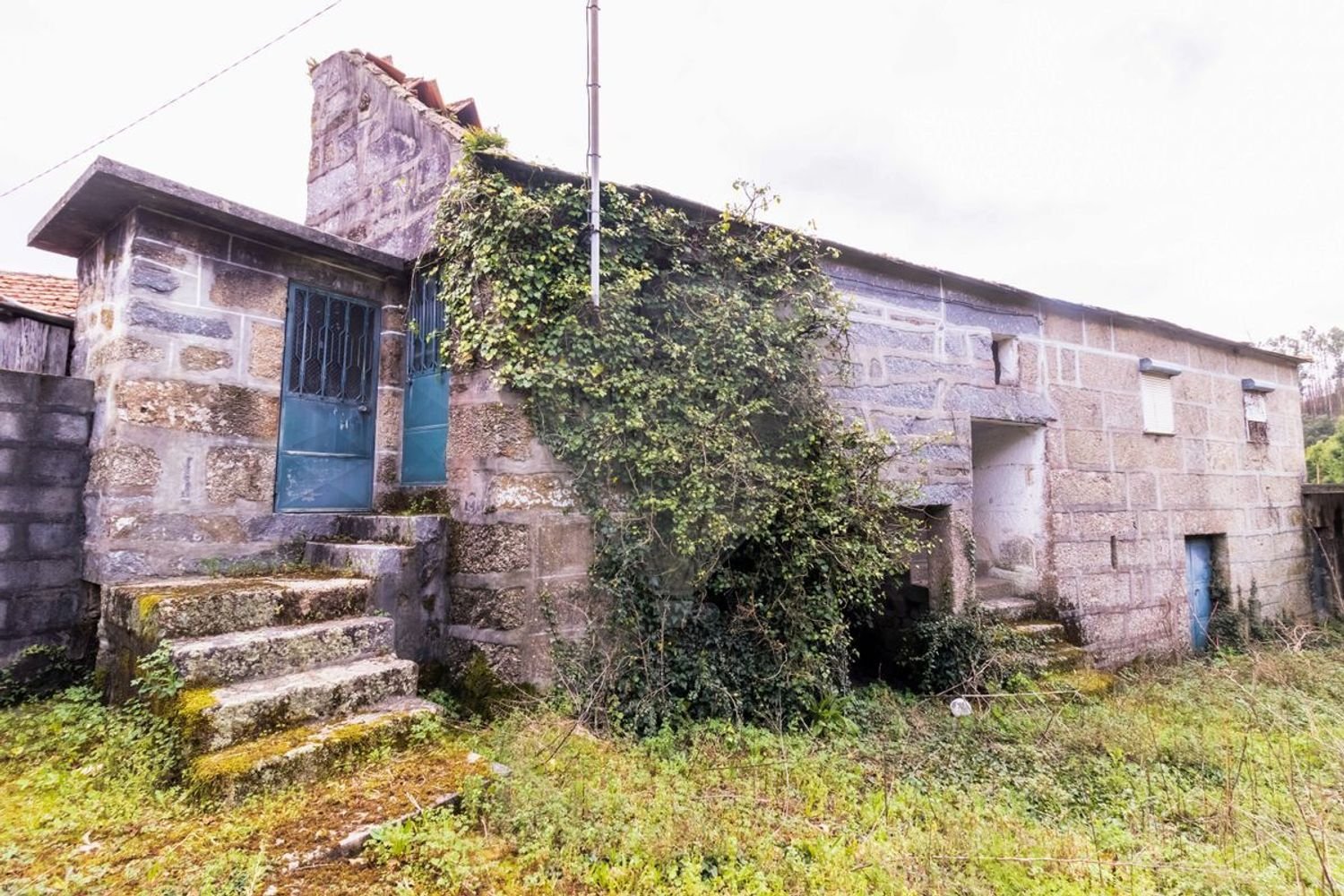 5 bedrooms House in Penafiel, Portugal No. 188911