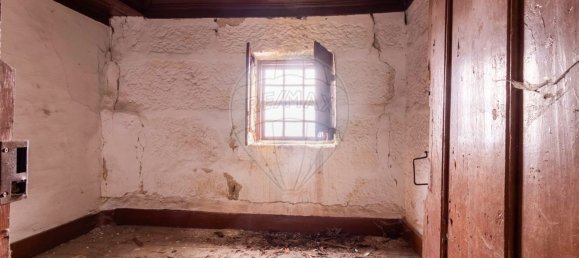 5 bedrooms House in Penafiel, Portugal No. 188911 13