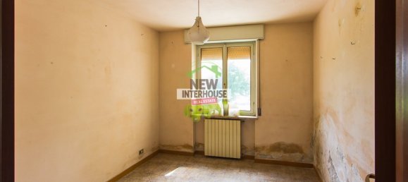 3 Schlafzimmer Haus in Pordenone, Italy, Nr. 328491 9