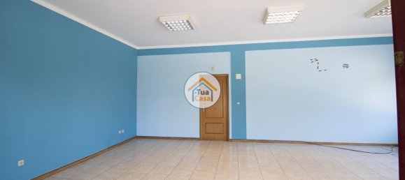 Коммерческая недвижимость 88м² в Визеу, Португалия № 60707 14