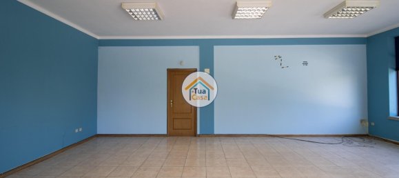 Коммерческая недвижимость 88м² в Визеу, Португалия № 60707 16