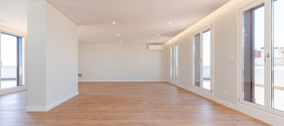 4 bedrooms Duplex in Loures, Portugal No. 127298 2