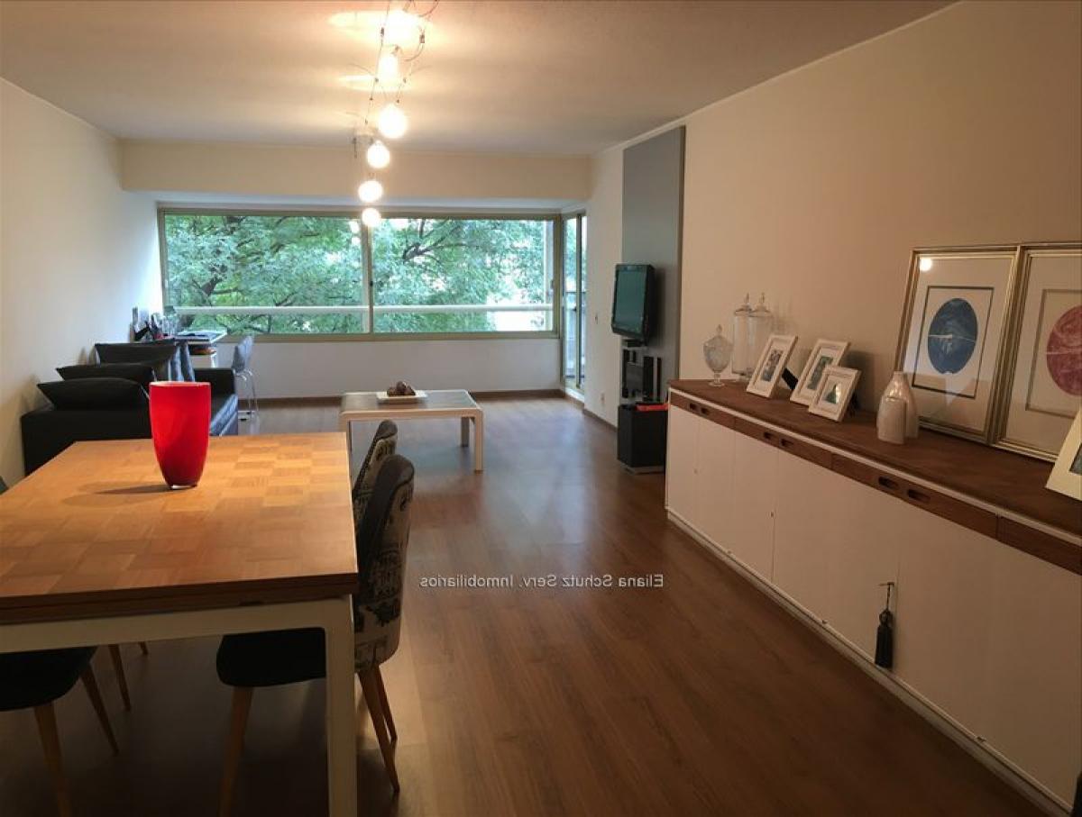 3 bedrooms Apartment in Montevideo, Uruguay No. 1901