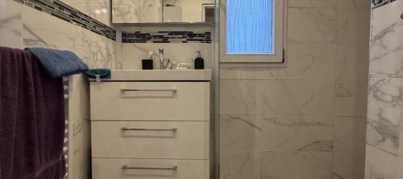 3 bedrooms House in Bobigny, France No. 176524 8