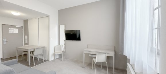 32m² Commercial property in Reims, France No. 81385 2