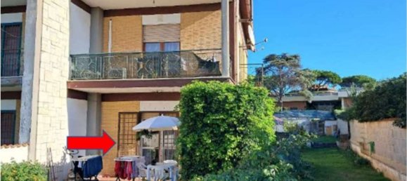 2-salle Villa à Ardea, Italy No. 188017 3