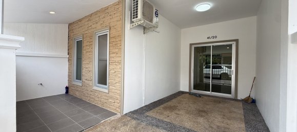 3 chambres villa à vendre à Pattaya, Chonburi, Eastern Thailand, Thailand № 82519 3