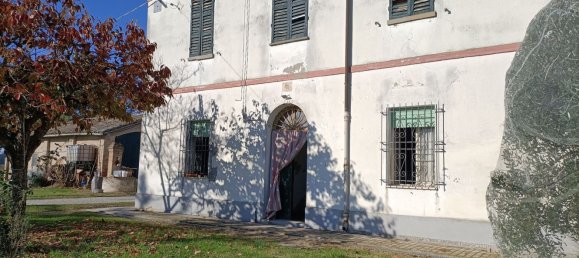 9-Zimmer Haus in Ravenna, Italy, Nr. 152986 2