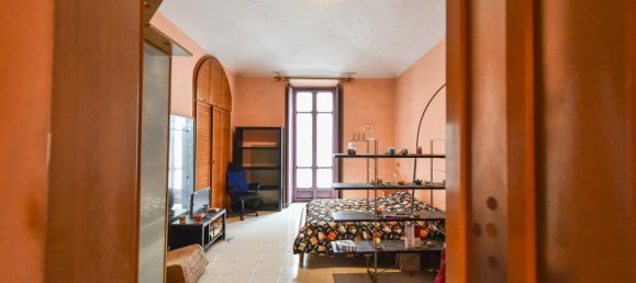 2 rooms Apartment in Turin, Italy No. 8621 8