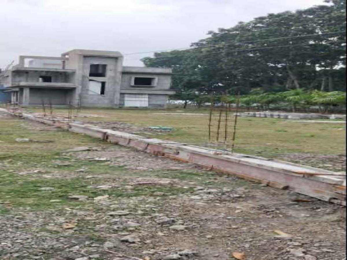  Land in Kolkata, India No. 33032