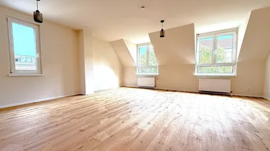 4-Zimmer Doppelhaus in Wieden, Austria, Nr. 243244