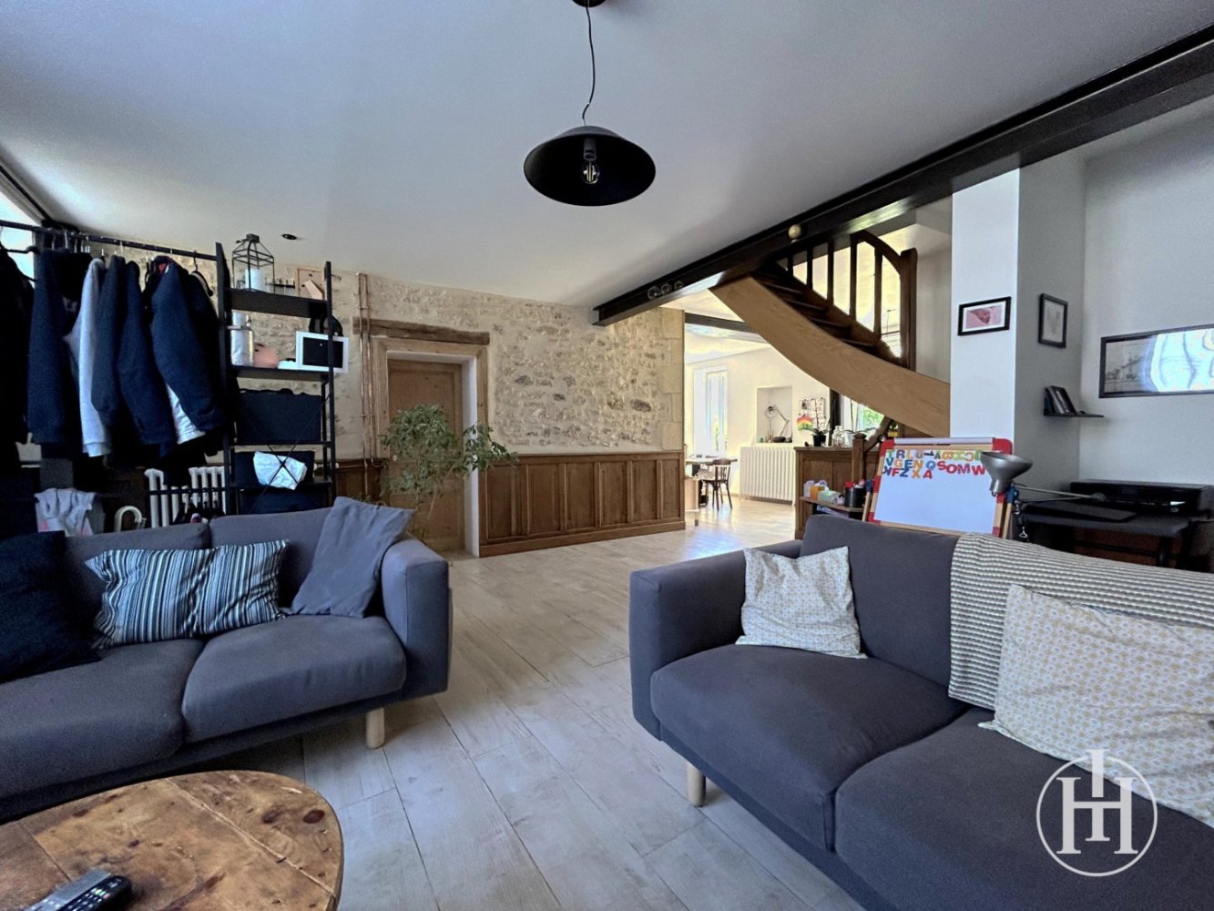 Villa de 4 dormitorios en Lignieres, France No. 90547