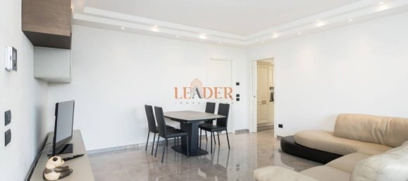 2 bedrooms Apartment in Bergamo, Italy No. 299211 3