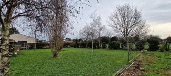 611m² Land in Verines, France No. 96418 2