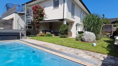 Дом с 6 комнатами в Занкт Лоренц, Австрия № 215386