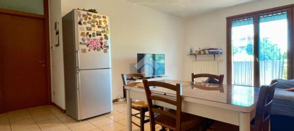 3 rooms Apartment in Selvazzano Dentro, Italy No. 286272 3