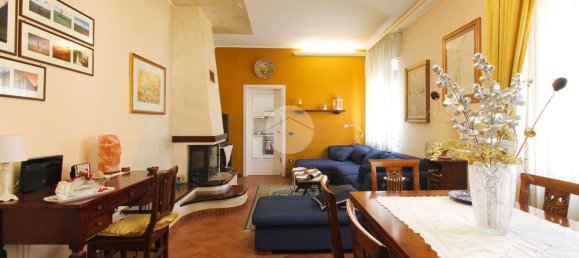 5 rooms Apartment in Teramo, Italy No. 28325 23