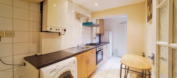 1 bedroom Maisonette in Harrow, United Kingdom No. 6389 3