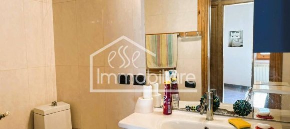 6 rooms Apartment in Empoli, Italy No. 35342 57