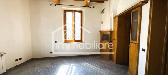 6 rooms Apartment in Empoli, Italy No. 35342 46
