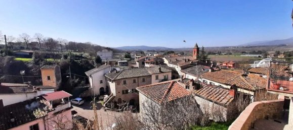 Квартира с 5 комнатами в Ареццо, Италия № 163710 10