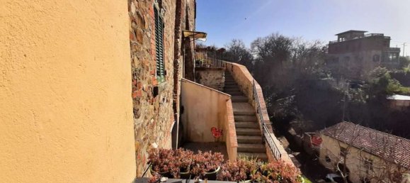 Квартира с 5 комнатами в Ареццо, Италия № 163710 11