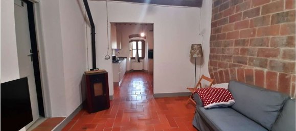 Квартира с 5 комнатами в Ареццо, Италия № 163710 34